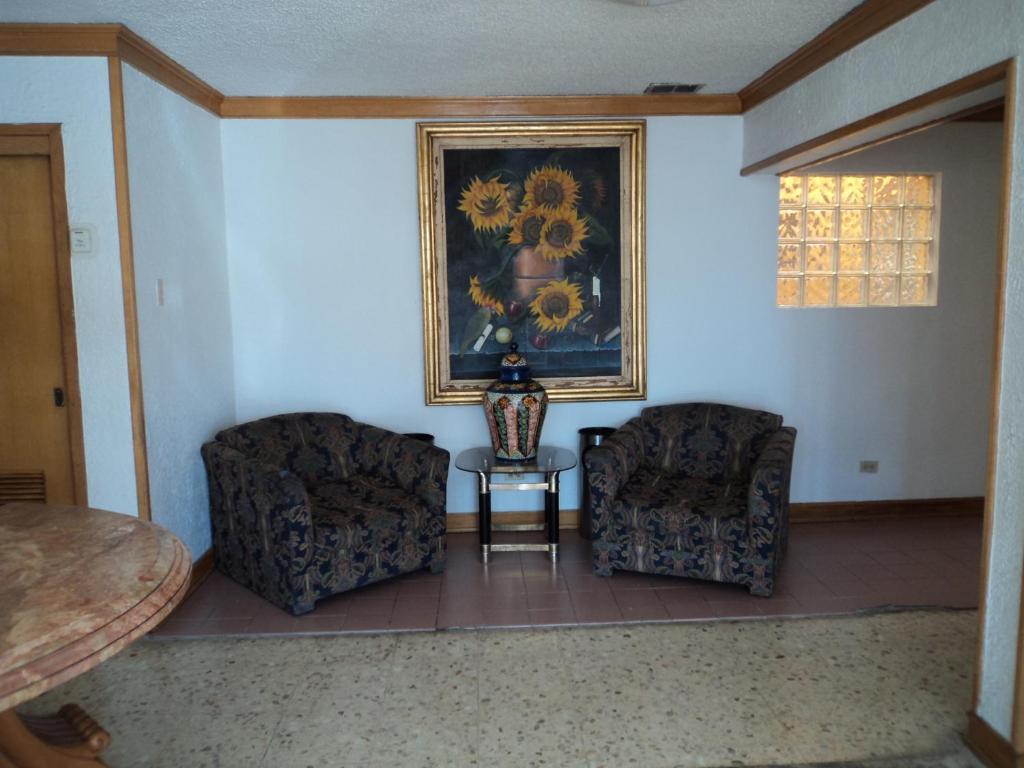 סיודאד חוארס Hotel Monaco מראה חיצוני תמונה